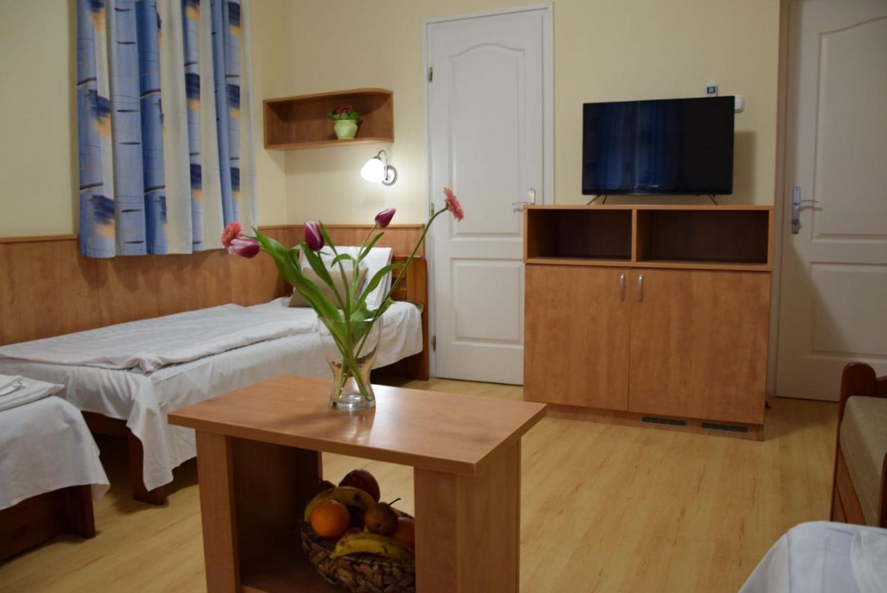Zoeld Zona Zamardi Ueduelo Bed & Breakfast Luaran gambar