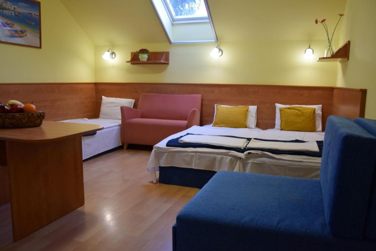 Zoeld Zona Zamardi Ueduelo Bed & Breakfast Luaran gambar