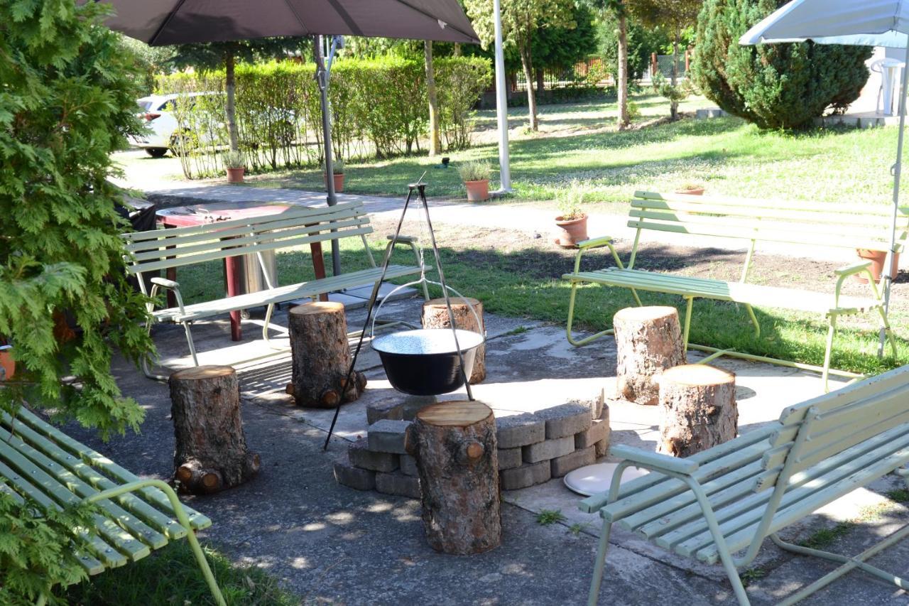 Zoeld Zona Zamardi Ueduelo Bed & Breakfast Luaran gambar